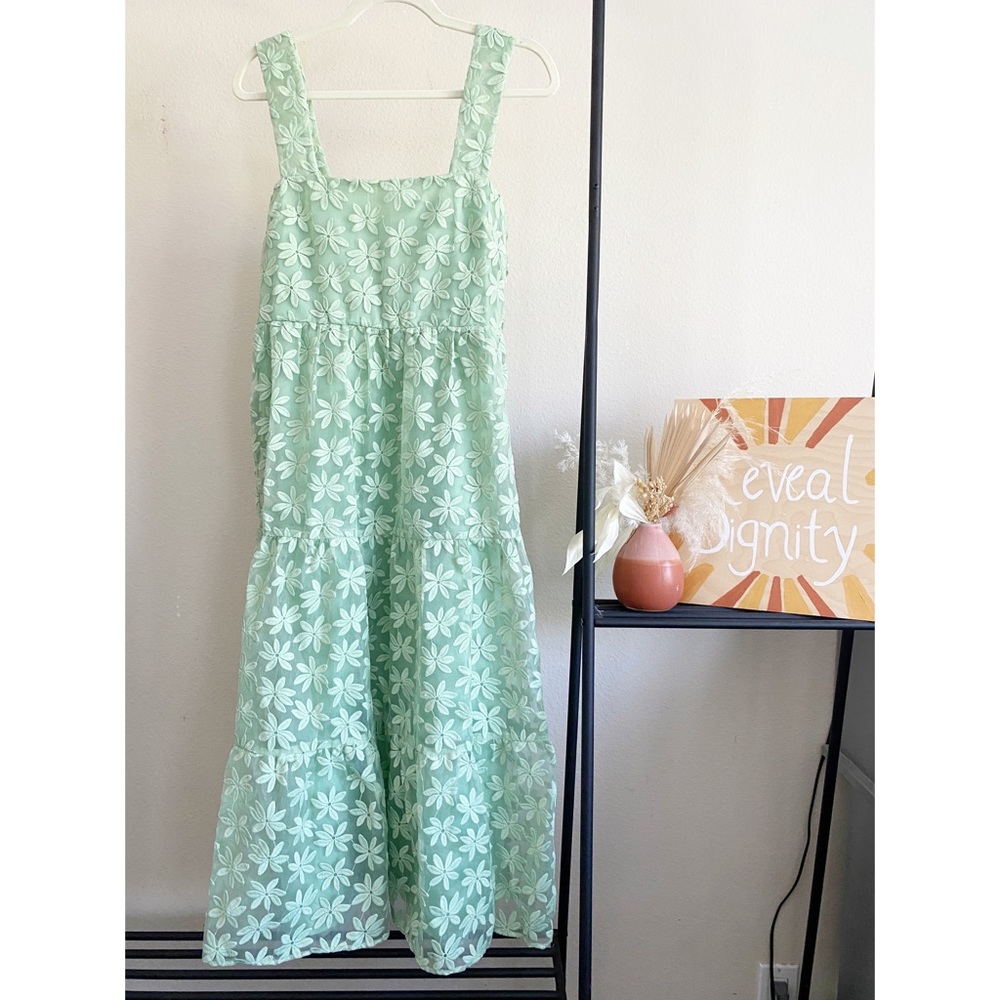 ❌SOLD❌ASOS Green Floral Tiered Sleeveless Midi Tie Back Square Neck Dress Size 2
